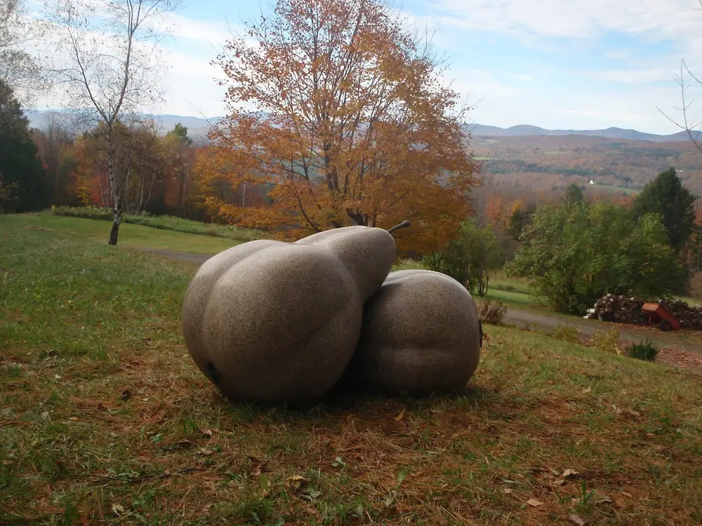 Pear Pair Bench