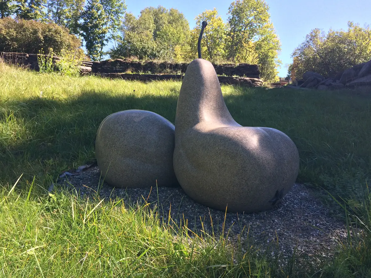 Pear Seats, view 2